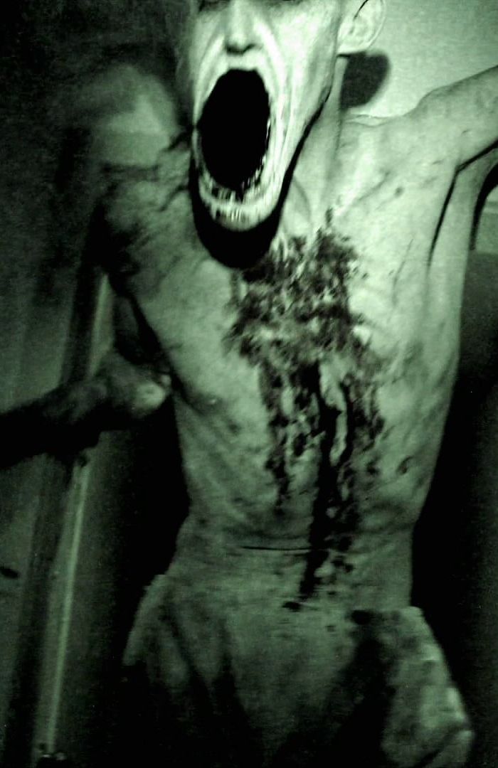 Grave Encounters background