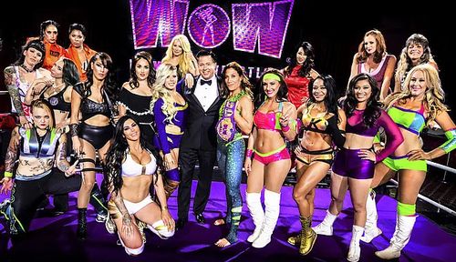 Lana Kinnear, David B. McLane, Selina Majors, Jwaundace Candece, and Cher Ferreyra in WOW: Women of Wrestling (2000)