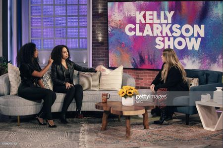 Chloe and Maud Arnold on the Kelly Clarkson Show