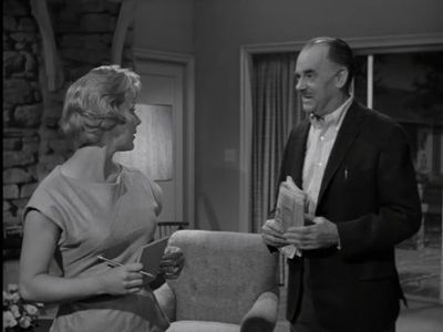 Connie Hines and Larry Keating in Mister Ed (1961)