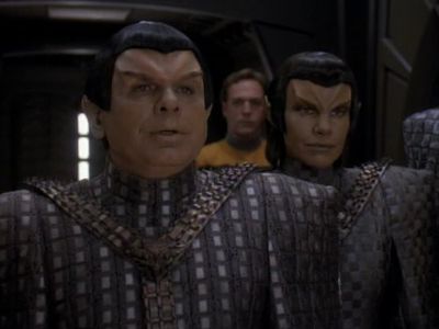 Annette Helde, Jack Shearer, and Randy James in Star Trek: Deep Space Nine (1993)