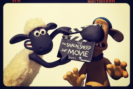 John Sparkes and Justin Fletcher in Shaun the Sheep Movie (2015)
