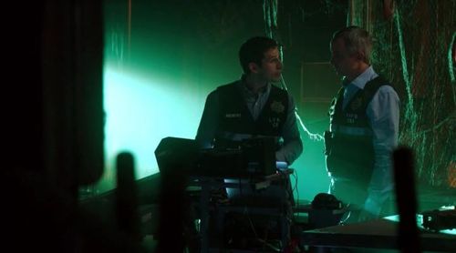 Wallace Langham and Jon Wellner in CSI: Crime Scene Investigation (2000)