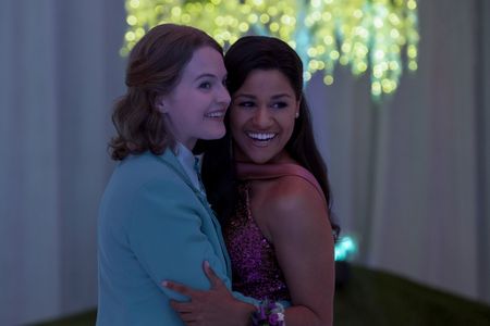 Jo Ellen Pellman and Ariana DeBose in The Prom (2020)