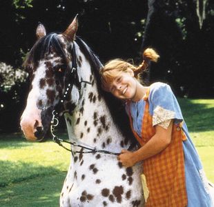 Michael Bell and Tami Erin in The New Adventures of Pippi Longstocking (1988)