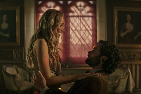 Penn Badgley and Tilly Keeper in You: Hampsie (2023)