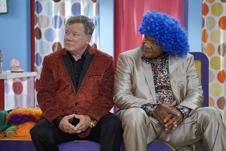 William Shatner and George Foreman in Better Late Than Never (2016)