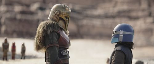 Emily Swallow and Wesley Kimmel in The Mandalorian (2019)