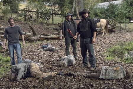 Angus Sampson, Matt Mangum, and Jason Kirkpatrick in The Walking Dead (2010)