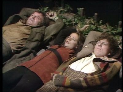 Tom Baker, Glyn Owen, and Mary Tamm in Doctor Who (1963)