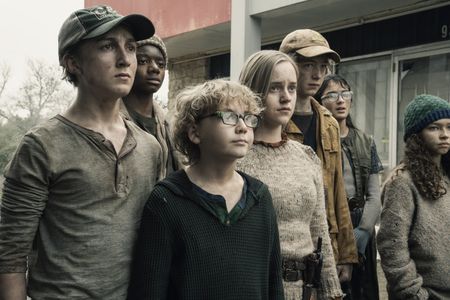 Bailey Gavulic, Ethan Suess, Cooper Dodson and Camp Cackleberry Kids- Episode 506 Fear the Walking Dead