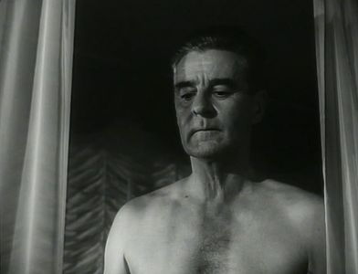 Gunnar Björnstrand in The Dress (1964)
