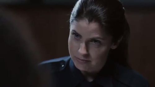 Michelle D'Alessandro Hatt as Officer Allie Smith in Web of Lies