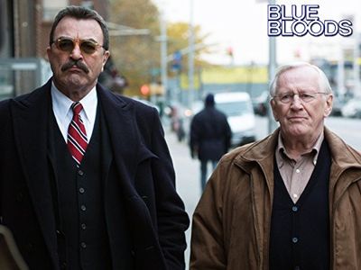 Tom Selleck and Len Cariou in Blue Bloods (2010)