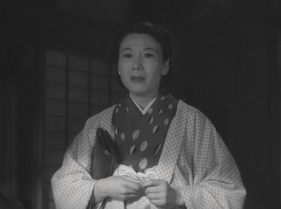 Chieko Nakakita in Wife (1953)