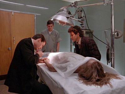Kyle MacLachlan, Sheryl Lee, and Michael Ontkean in Twin Peaks (1990)