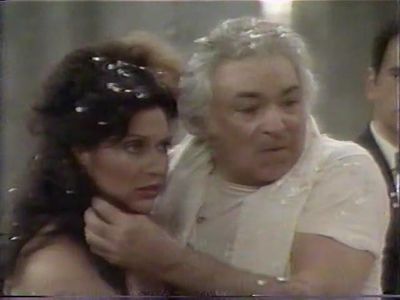 Jeannie Linero and Al Ruscio in Steambath (1984)