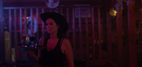 Evan Rachel Wood and Lara Binamé in Allure (2017)