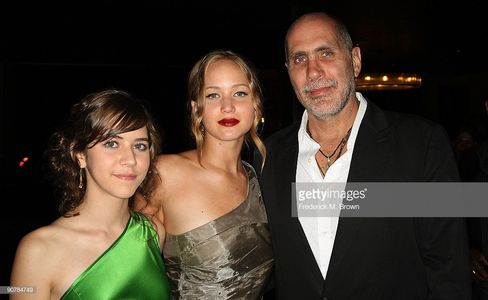 Premiere Of Magnolia Pictures' 'The Burning Plain' - Arrivals BEVERLY HILLS, CA - SEPTEMBER 14: (L-R) Actresses Tessa Ia