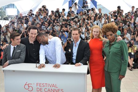 John Cusack, Nicole Kidman, Matthew McConaughey, Macy Gray, Lee Daniels, and Zac Efron at an event for The Paperboy (201