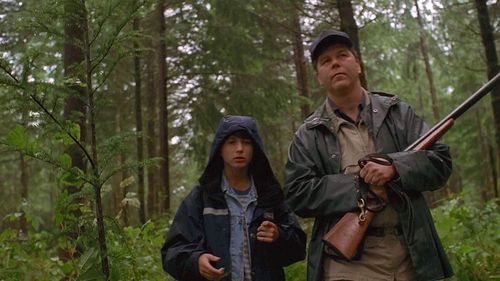 Alf Humphreys and Tyler Thompson in The X-Files (1993)