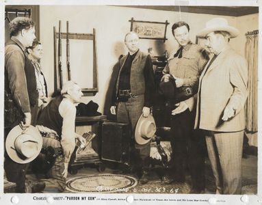 Noah Beery, Victor Adamson, Dick Curtis, Joel Friedkin, and Roger Gray in Pardon My Gun (1942)