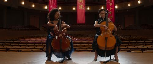 Logan Browning and Allison Williams in The Perfection (2018)