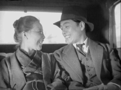 Shin'ichi Himori and Chôko Iida in The Only Son (1936)