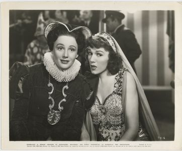 Grace Hartman and Frieda Inescort in Sunny (1941)