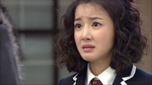 Lee Si-young in Boys Over Flowers (2009)