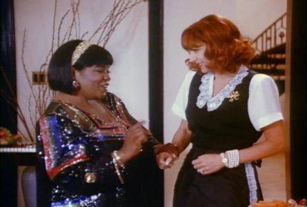 Dinah Manoff and Nell Carter in Maid for Each Other (1992)