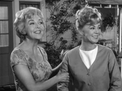 Pamela Britton and Yvonne White in My Favorite Martian (1963)
