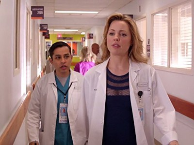 Melissa George and Rudy Martinez in Heartbeat (2016)
