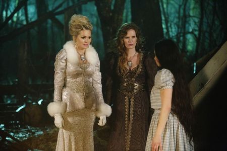 Sunny Mabrey, Rebecca Mader, and Matreya Scarrwener in Once Upon a Time (2011)