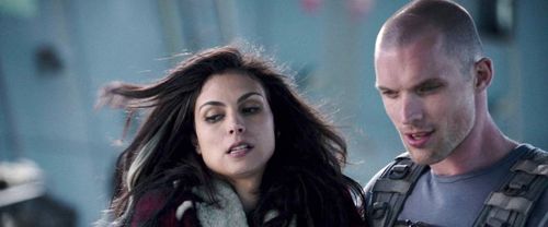 Morena Baccarin and Ed Skrein in Deadpool (2016)