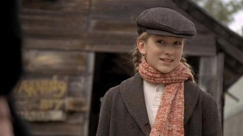 Jordan-Claire Green in The 12 Dogs of Christmas (2005)