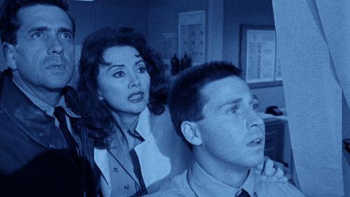 Thom Adcox-Hernandez, Suzanne Hunt, and Barry Jenner in Popcorn (1991)
