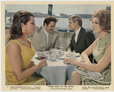 Sylva Koscina, Mirella Maravidi, and David McCallum in Three Bites of the Apple (1967)