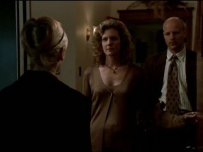 Sarah Michelle Gellar, James MacDonald, and Kristine Sutherland in Buffy the Vampire Slayer (1997)