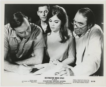 Scott Brady, Gary Merrill, Mike Road, and Wende Wagner in Destination Inner Space (1966)