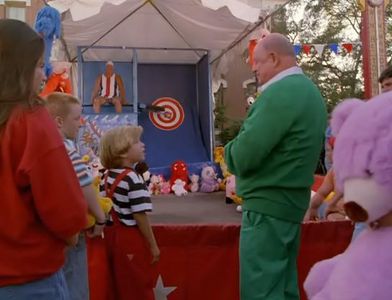 Justin Cooper and Don Rickles in Dennis the Menace Strikes Again! (1998)