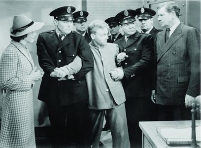 James Cagney, George Bancroft, Jane Bryan, James Flavin, Walter Miller, and Lee Phelps in Each Dawn I Die (1939)
