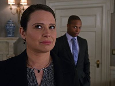 Katie Lowes and Cornelius Smith Jr. in Scandal (2012)