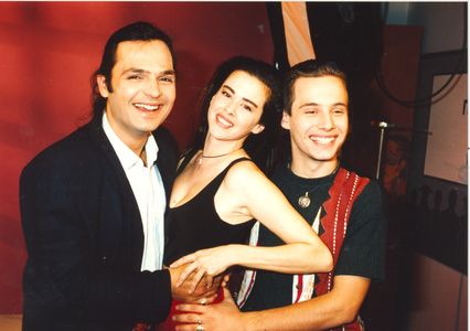Stamatis Gardelis, Yorgos Pirpassopoulos, and Ina Lazopoulou in Vanilia sokolata (1994)