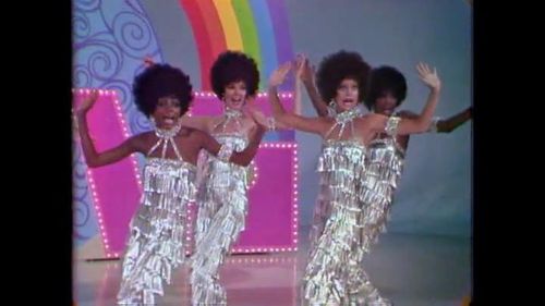 Goldie Hawn, Diana Ross, Teresa Graves, and Pamela Rodgers in Rowan & Martin's Laugh-In: Guest Starring Diana Ross and M