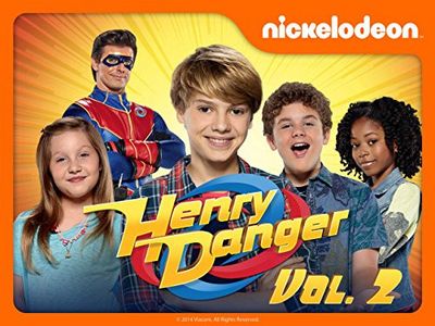 Cooper Barnes, Riele Downs, Ella Anderson, Sean Ryan Fox, and Jace Norman in Henry Danger: Henry & The Bad Girl, Part 2 