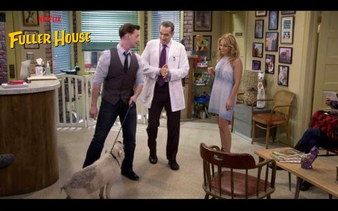 Still of Johnny Martini, Robin Thomas and Candace Cameron Bure in Fuller House (2016)