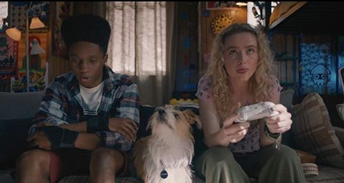 Still of Katheryn Newton and Jermaine Harris from The Map of Tiny Perfect Things