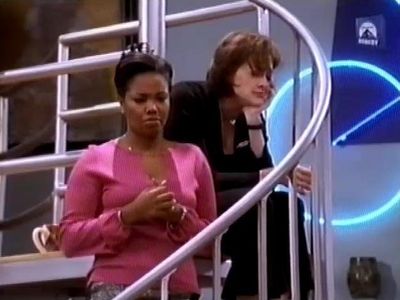 Joan Cusack and Kellie Shanygne Williams in What About Joan (2000)