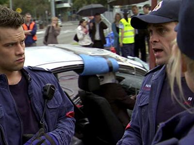 Les Hill and Andrew Lees in Rescue Special Ops (2009)